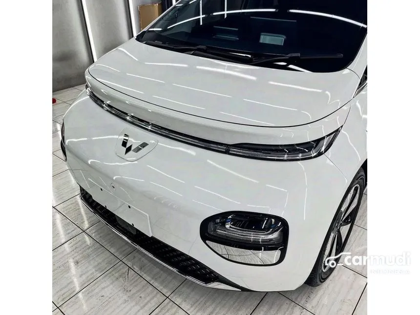 2024 Wuling Cloud EV EV Hatchback