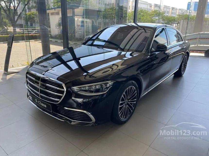 2023 Mercedes-Benz S450 L Sedan