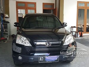 Mobil bekas dijual di Solo Jawa Tengah (Indonesia) - Dari 