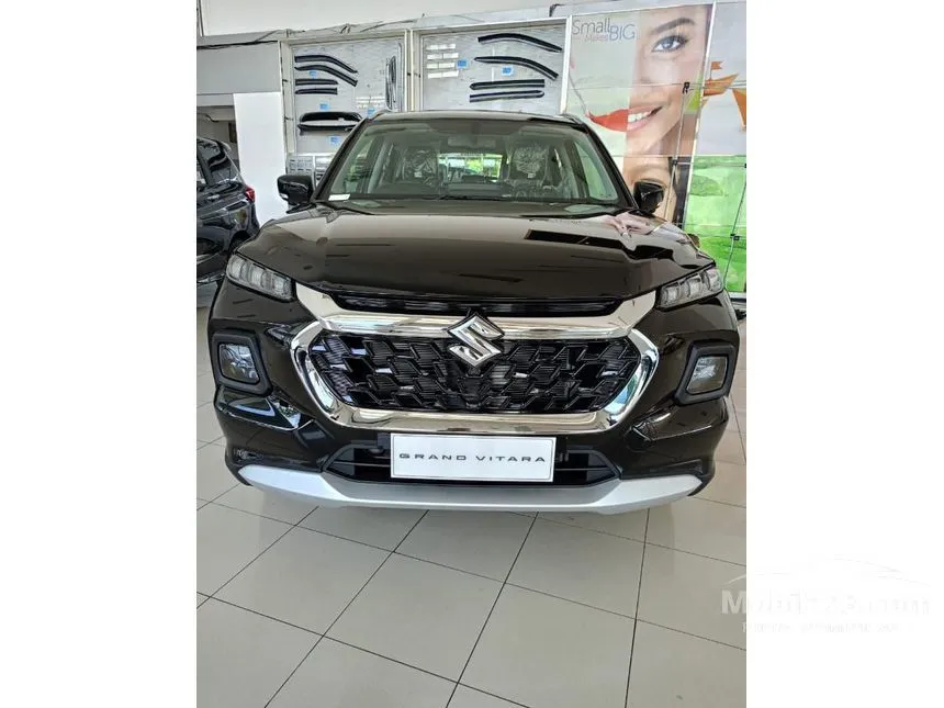 Jual Mobil Suzuki Grand Vitara 2024 MHEV GX Two Tone 1.5 di Jawa Barat Automatic SUV Hitam Rp 179.800.000