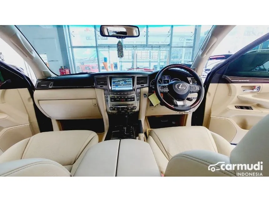 2009 Lexus LX 570 SUV