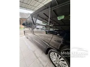 2013 Toyota Vellfire 2.4 Z MPV