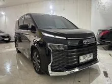2023 Toyota Voxy 2.0 (Premium Color) MPV