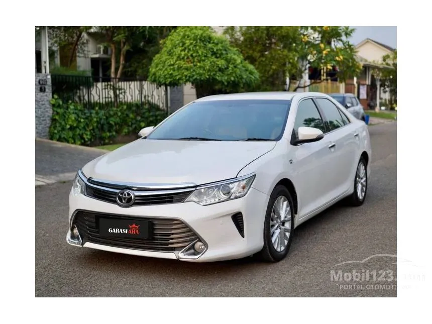 Jual Mobil Toyota Camry 2015 V 2.5 di DKI Jakarta Automatic Sedan Putih Rp 210.000.000