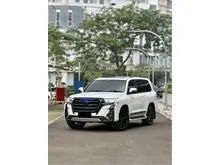 2021 Toyota Land Cruiser 4.5 200 VX SUV White on Black ODo 69 Rb (TERMURAH)
