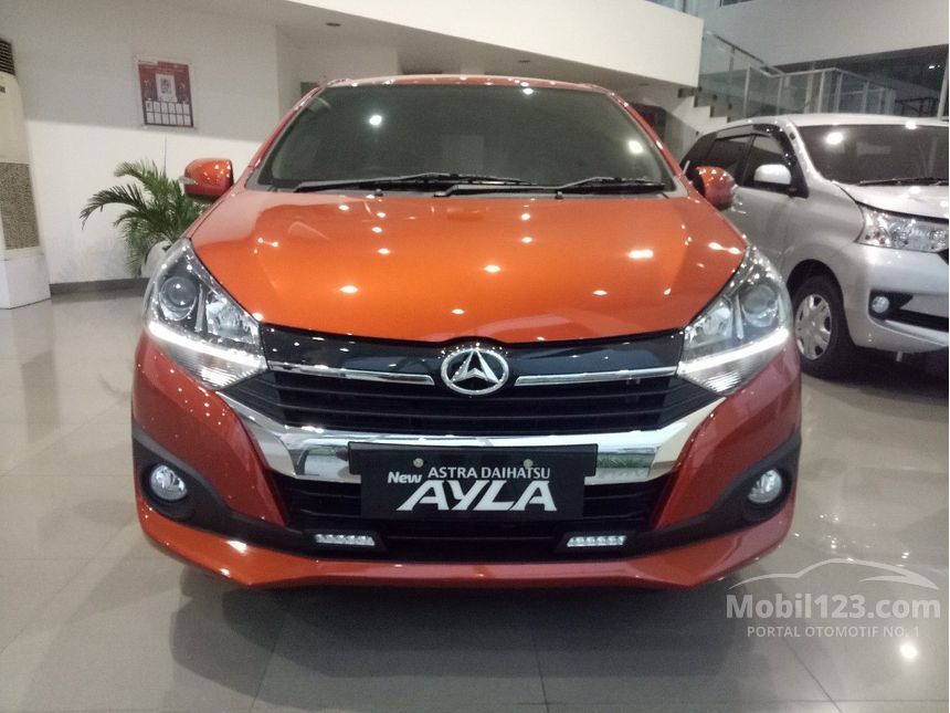 Jual Mobil Daihatsu Ayla 2017 R Deluxe 1.2 di Banten 