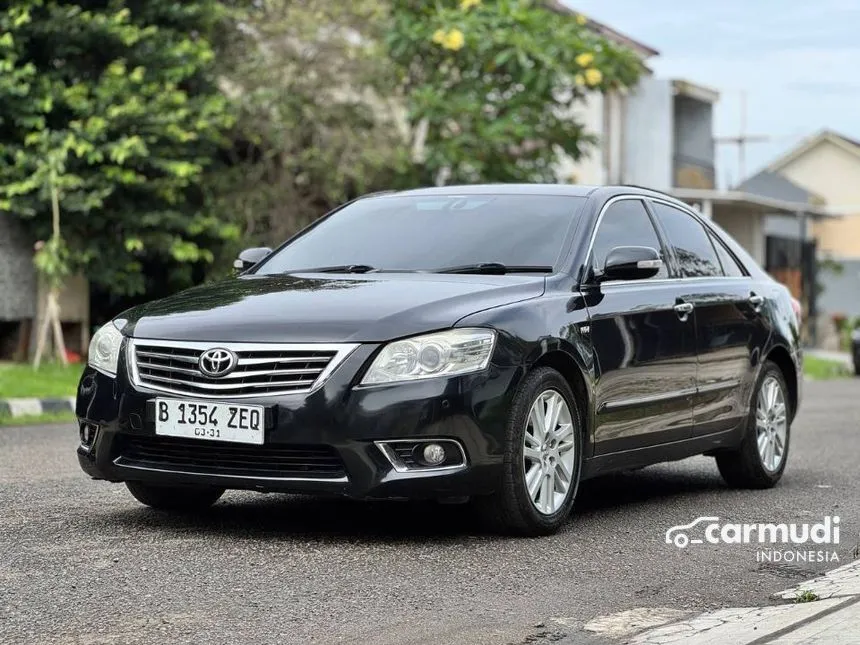 2010 Toyota Camry V Sedan