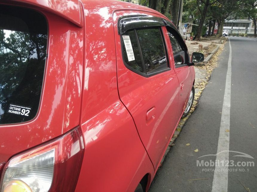 2016 Daihatsu Ayla M Hatchback