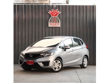 2017 Honda Jazz 1.5 (ปี 14-18) V+ i-VTEC Hatchback