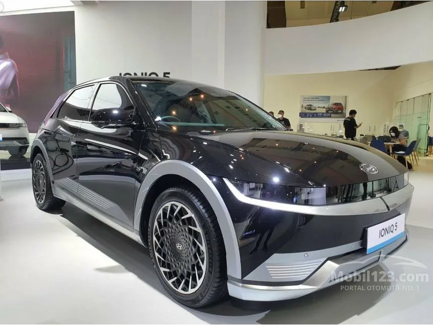 2024 Hyundai IONIQ 5 Signature Long Range SUV
