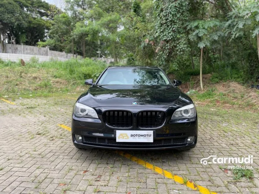 2009 BMW 750Li Sedan