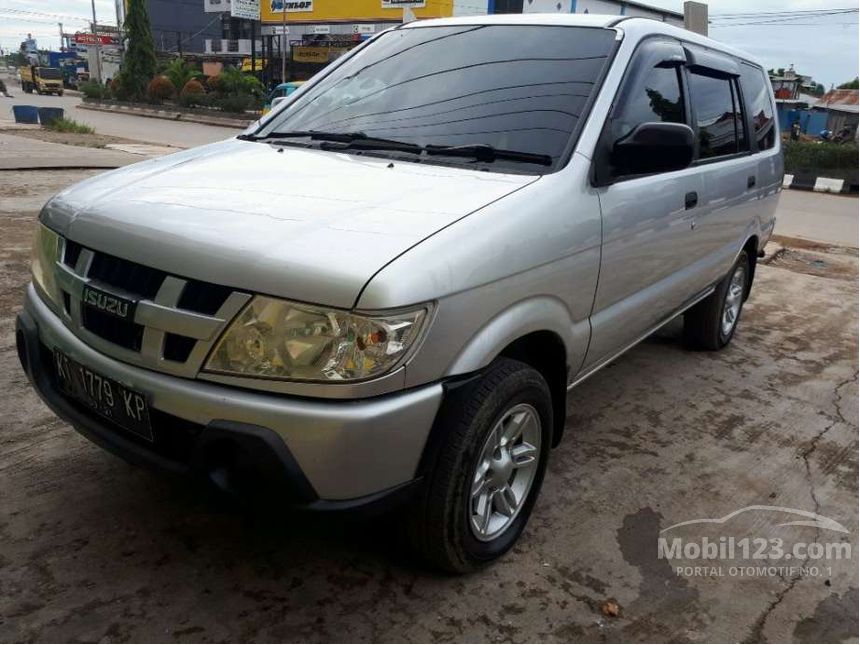 2011 Isuzu Panther LS SUV