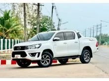 2017 Toyota HILUX REVO 2.4 Double Cab Prerunner TRD Sportivo Pickup