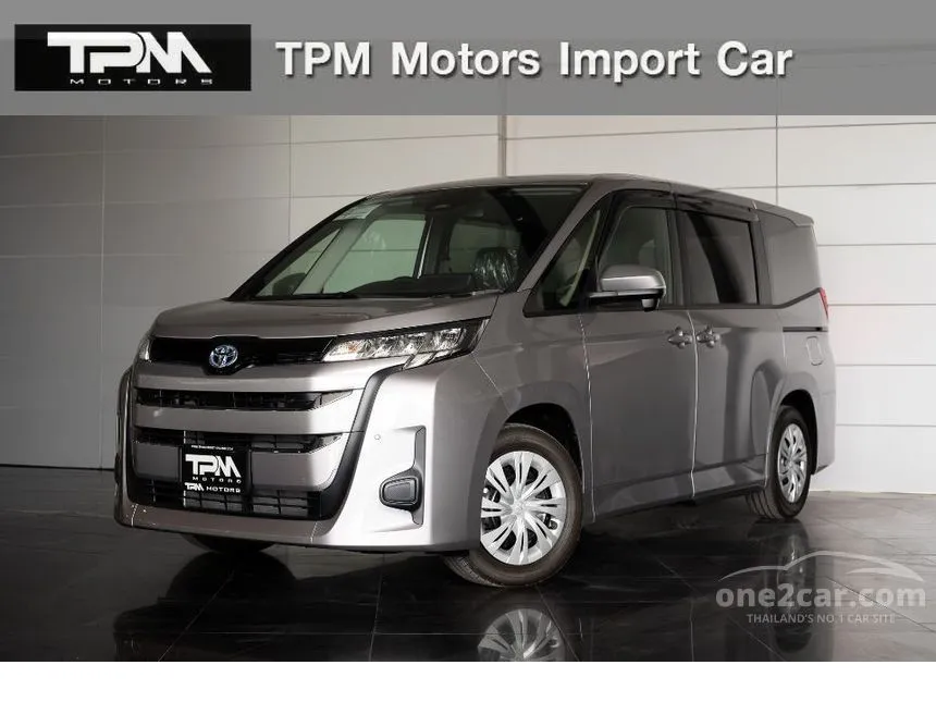 2026 Toyota NOAH Hybrid X Wagon
