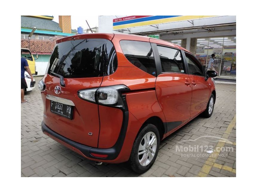 Toyota sienta g
