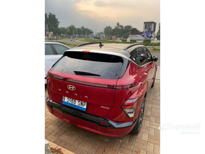 2024 Hyundai Kona Signature Long Range SUV