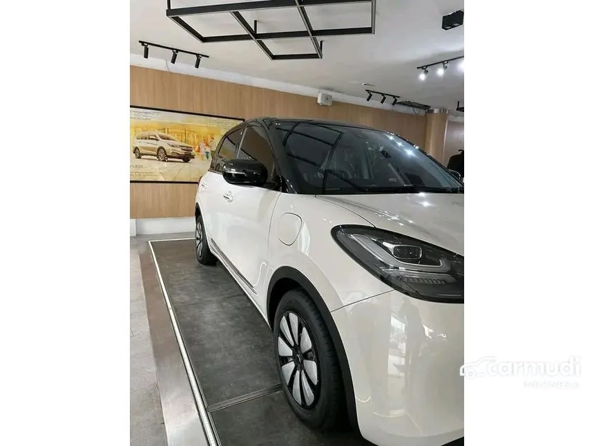 2024 Wuling Binguo EV Premium Range Hatchback