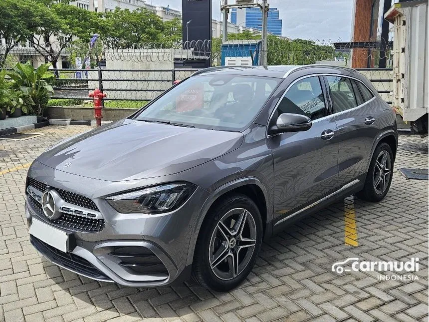 2024 Mercedes-Benz GLA200 AMG Line SUV