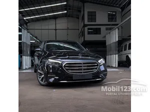 2025 Mercedes-Benz E200 2.0 Exclusive Line Sedan