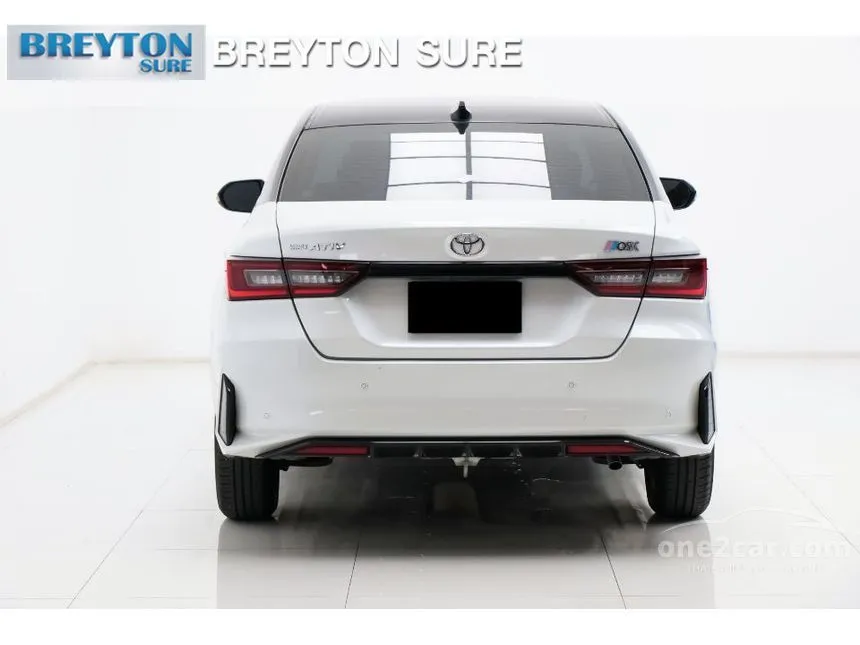 2022 Toyota Yaris Ativ Premium Luxury Sedan