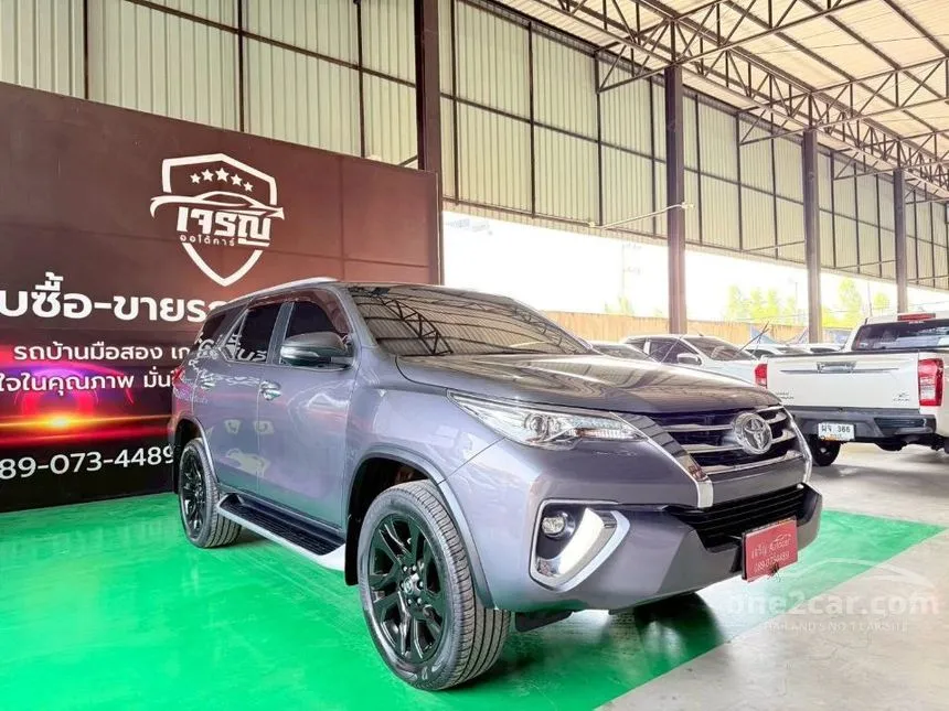 2019 Toyota FORTUNER V SUV