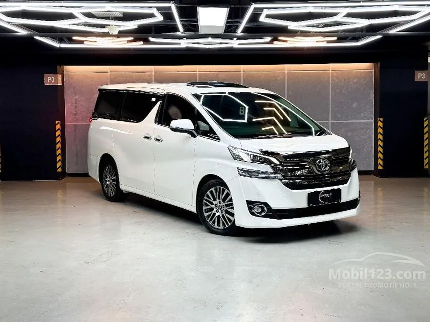 Jual Mobil Toyota Vellfire 2015 G 2.5 di DKI Jakarta Automatic Van Wagon Putih Rp 640.000.000