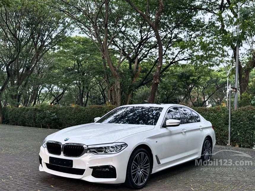 2019 BMW 530i M Sport Sedan