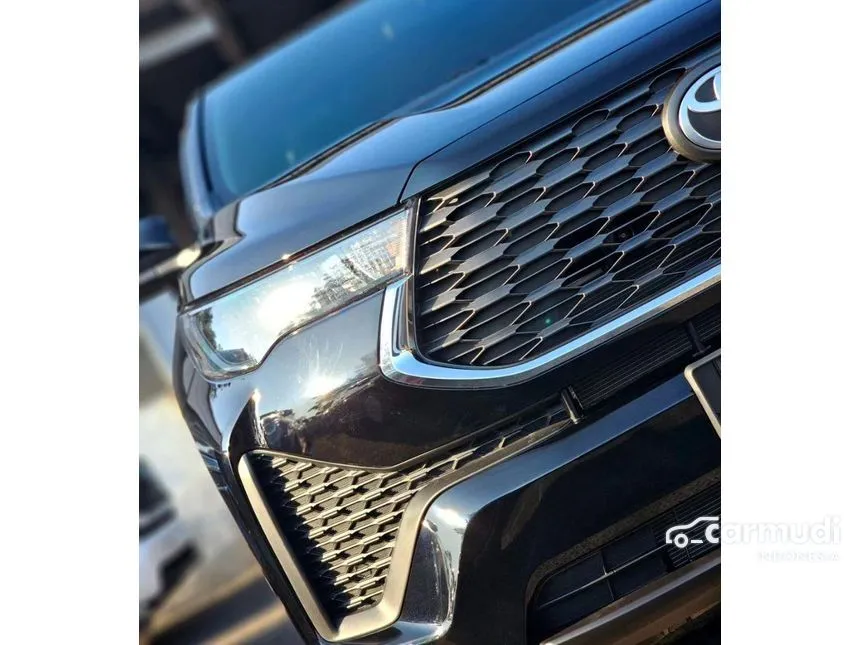 2025 Toyota Kijang Innova Zenix G HV (Non Premium Color) MPV