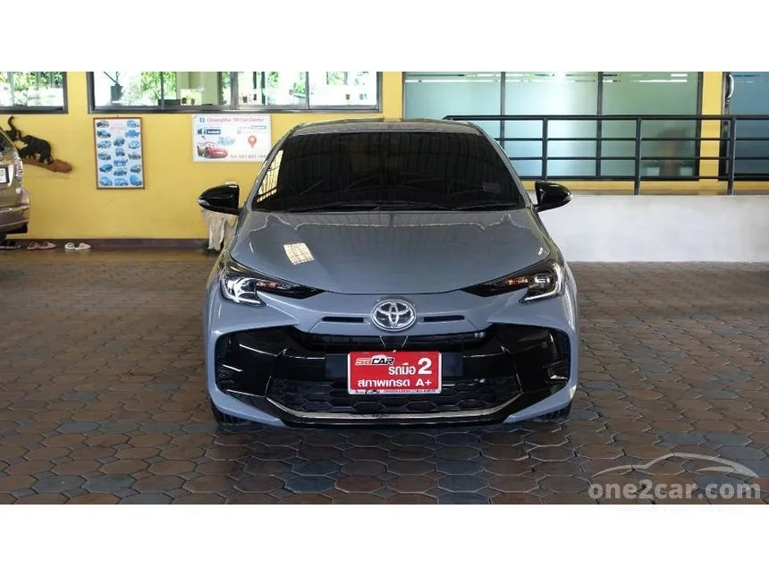 2024 Toyota Yaris Smart Hatchback
