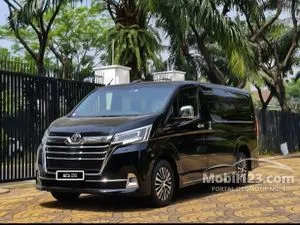 2023 Toyota GranAce 2.8 G MPV