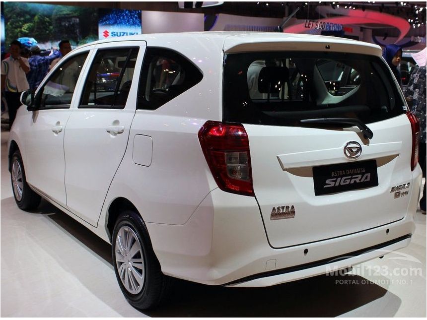 Jual Mobil Daihatsu Sigra 2017 R 1 2 Di Dki Jakarta Automatic Mpv Putih Rp 136 850 000 3462122 Mobil123 Com