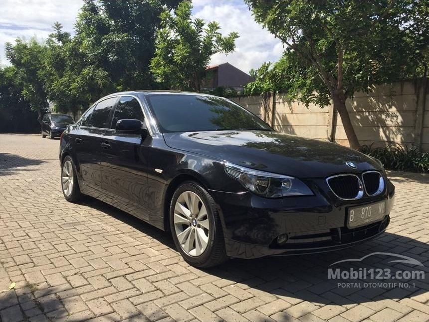 Jual Mobil BMW 520i 2005 E60 2.2 L6 Sedan 2.2 di DKI 