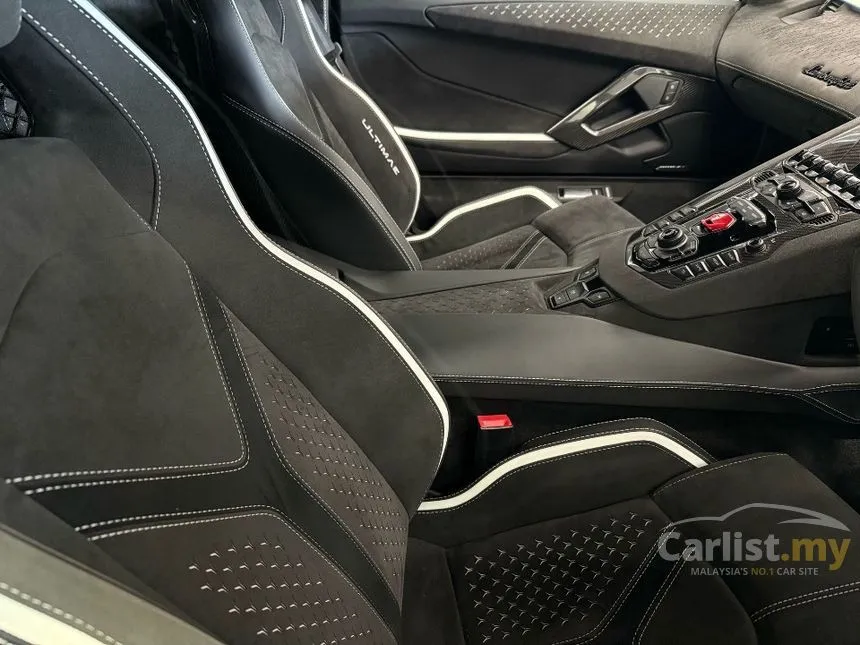2022 Lamborghini Aventador LP780-4 Ultimae Coupe