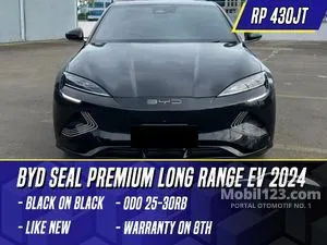 2024 BYD Seal Premium Extended Range Sedan