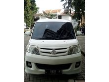 Daihatsu Luxio 1.5 M 2011 Akhir