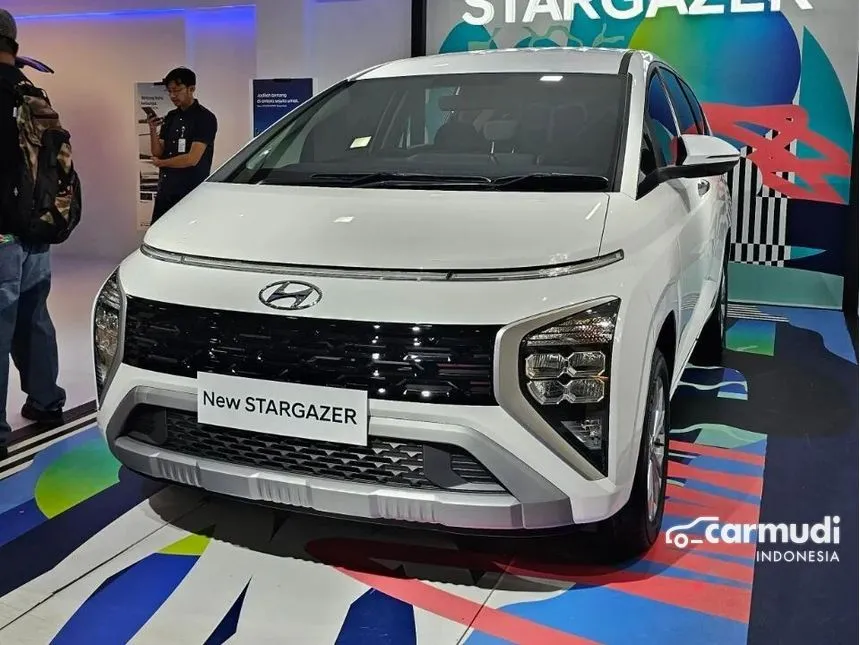 2024 Hyundai Stargazer Essential Wagon