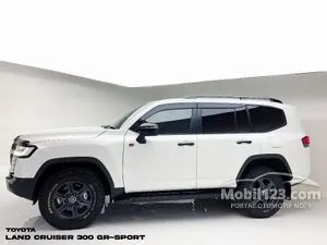 2023 Toyota Land Cruiser 3.3 300 GR-S (Premium Colour) SUV