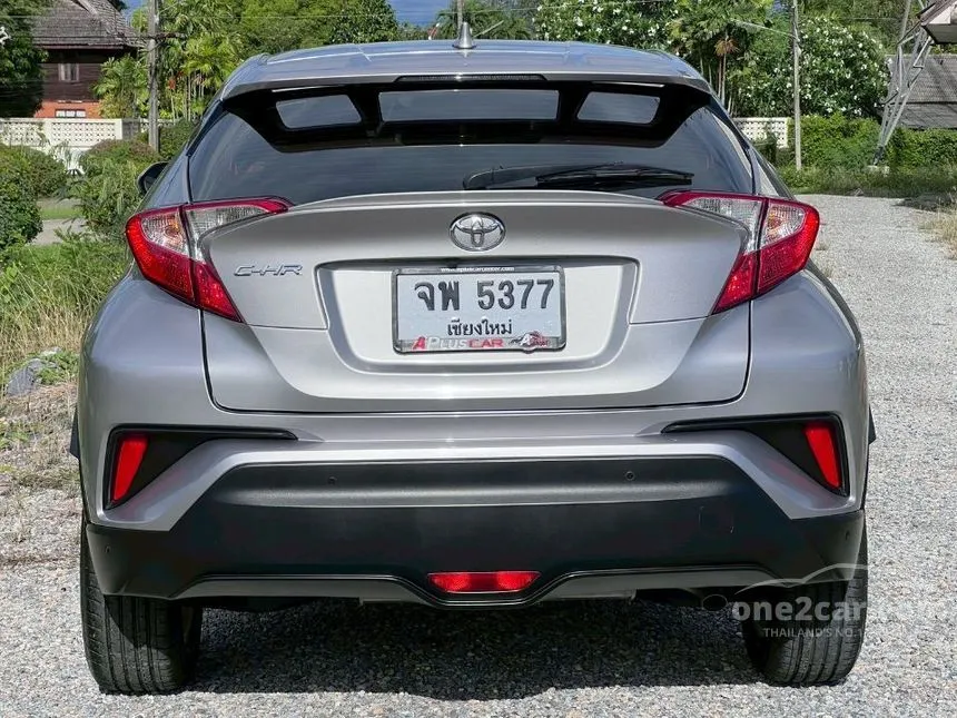 2018 Toyota C-HR Mid SUV
