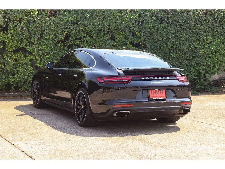 2017 Porsche PANAMERA 4 E-Hybrid Sedan