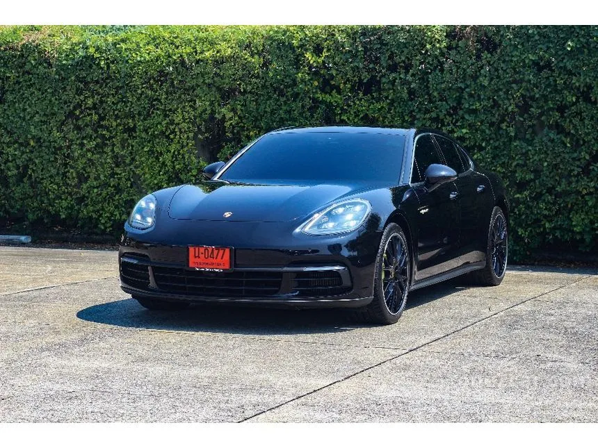 2017 Porsche PANAMERA 4 E-Hybrid Sedan