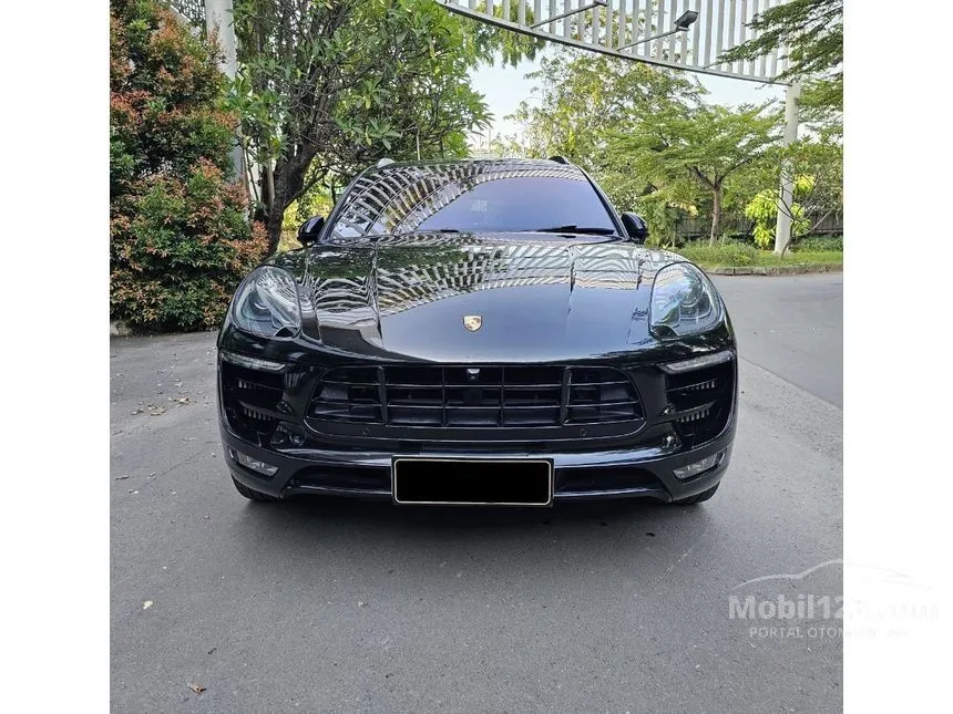 2016 Porsche Macan S SUV