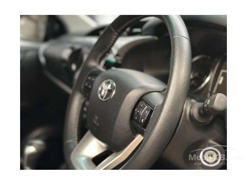2022 Toyota Hilux V Dual Cab Pick-up