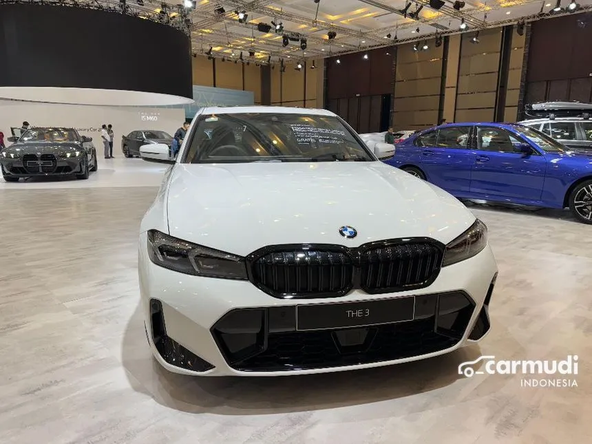 2025 BMW 330i M Sport Pro Sedan