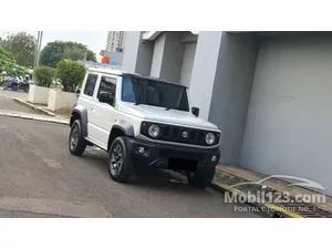 2025 Suzuki Jimny 1.5 3 Door (2 Tone) SUV