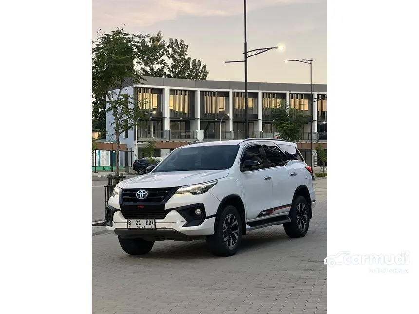2019 Toyota Fortuner VRZ TRD 4X2 SUV