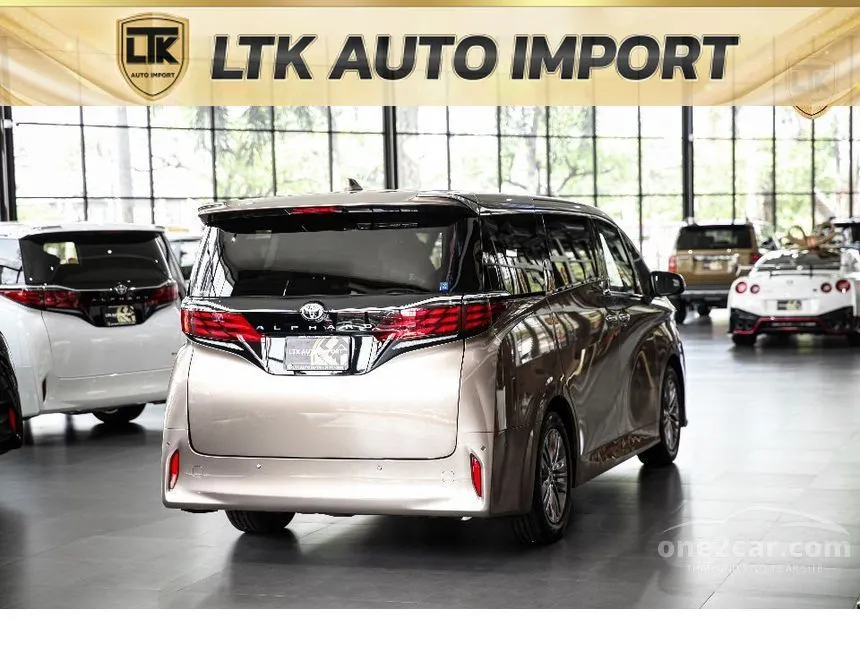 2026 Toyota ALPHARD HEV Z Van