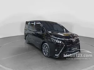 2018 Toyota Voxy 2.0 MPV