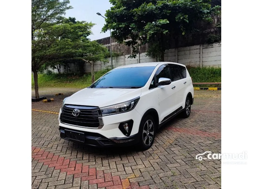 2021 Toyota Kijang Innova Venturer MPV