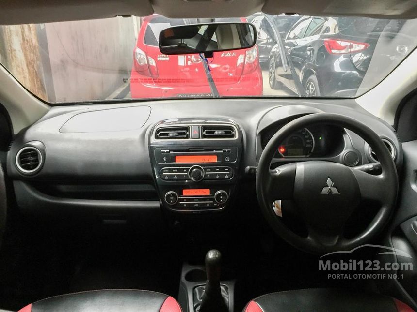 Jual Mobil Mitsubishi Mirage 2012 Glx 1 2 Di Sumatera Utara Manual Hatchback Abu Abu Rp 85 000 000 6188722 Mobil123 Com