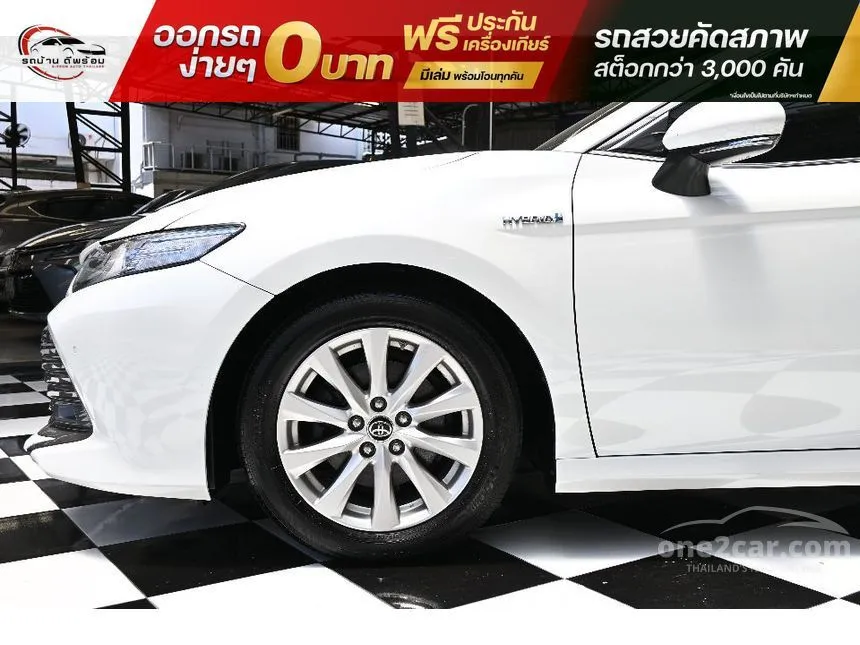 2019 Toyota CAMRY Hybrid Sedan